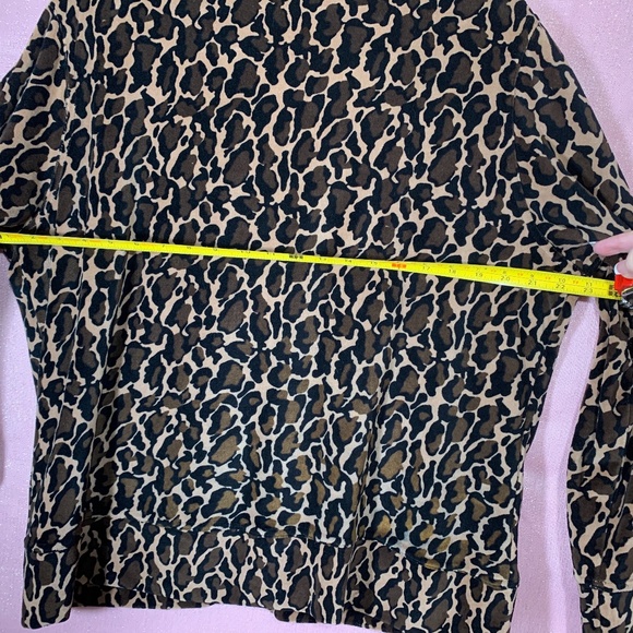 Velour Leopard JoggerJacket - Picture 8 of 8